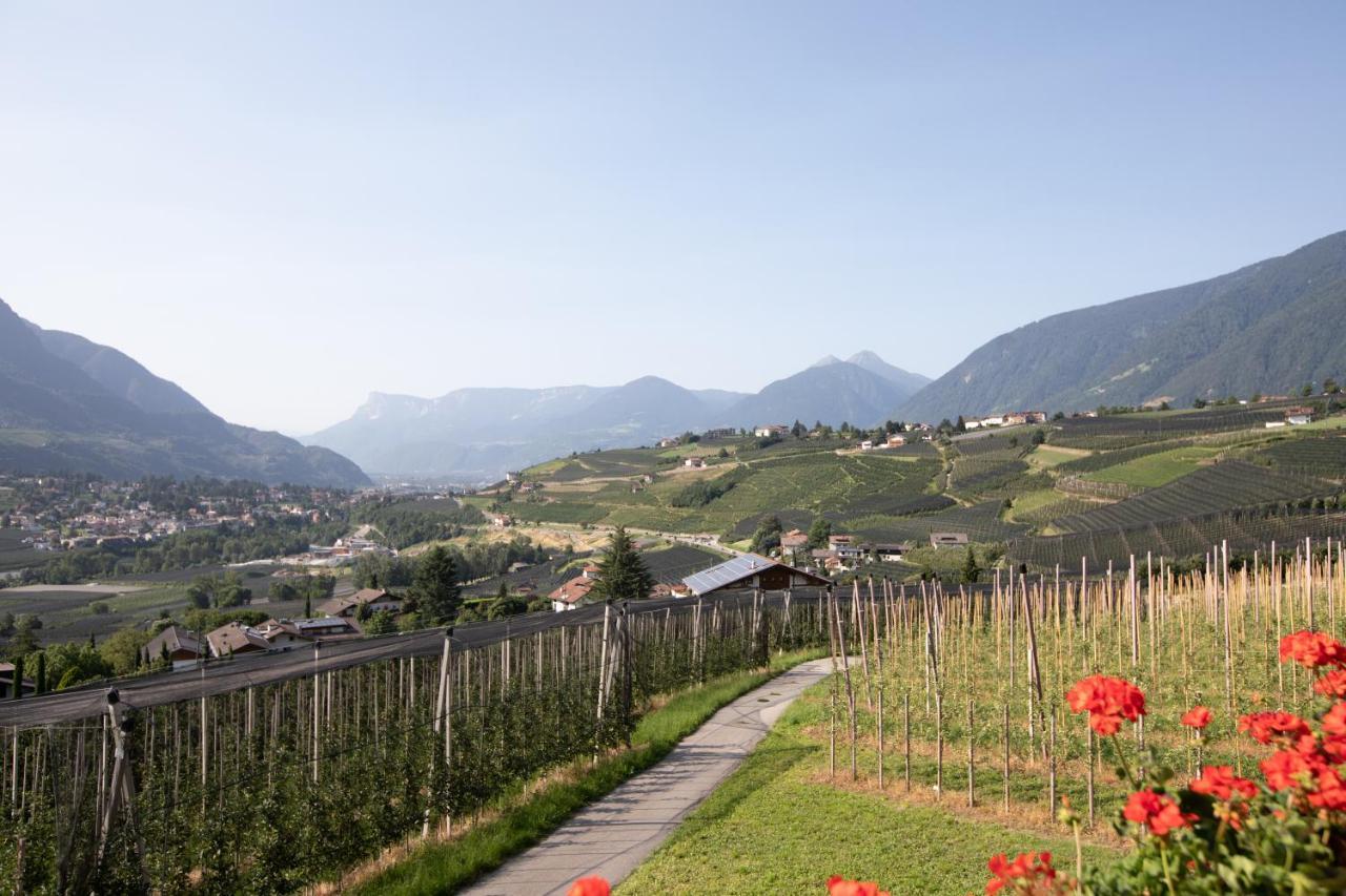 Noessinghof Bed & Breakfast Tirolo Luaran gambar